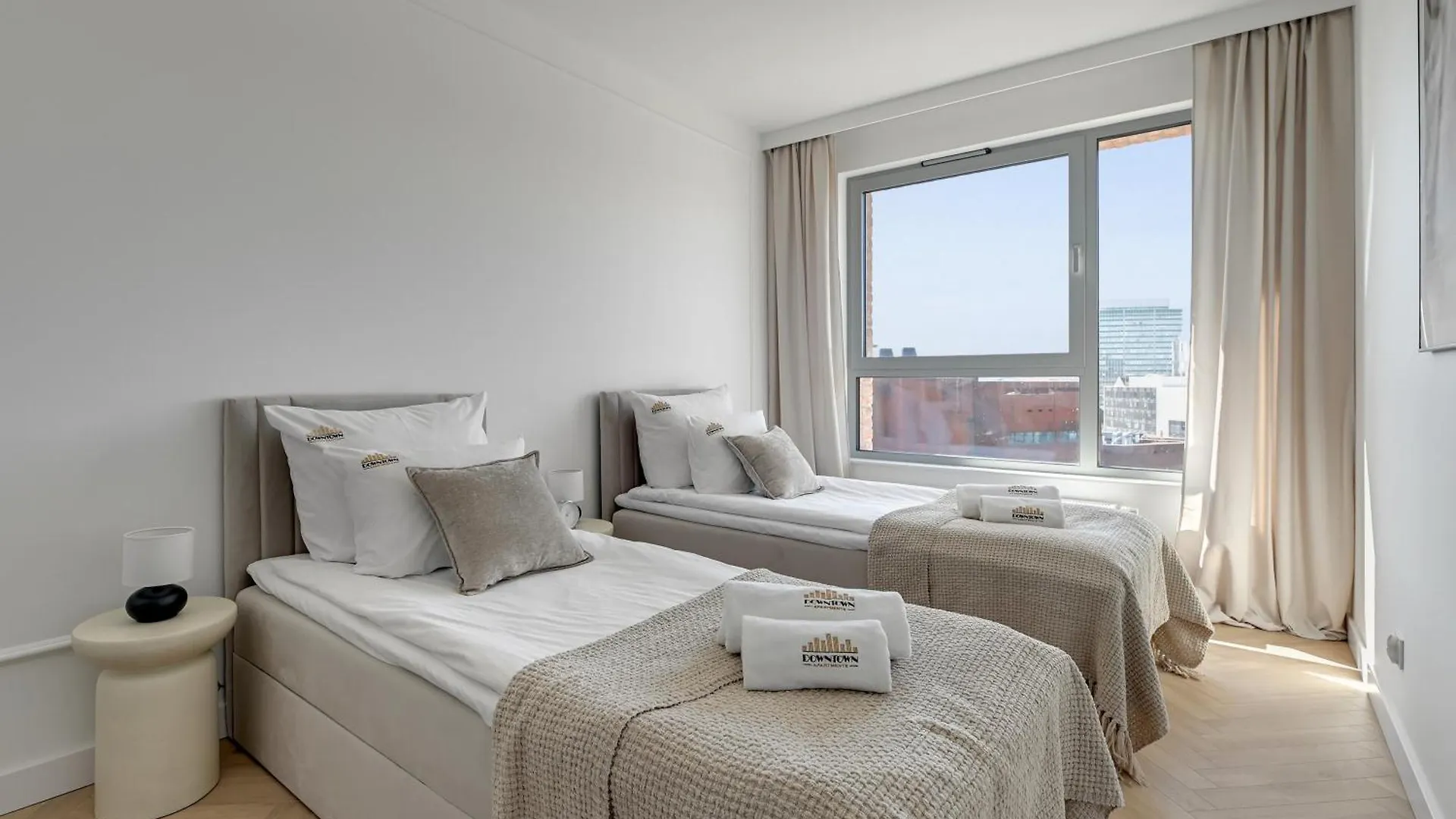 Zurawie - Food Hall, Parking & Stocznia By Downtown Apartments Gdansk