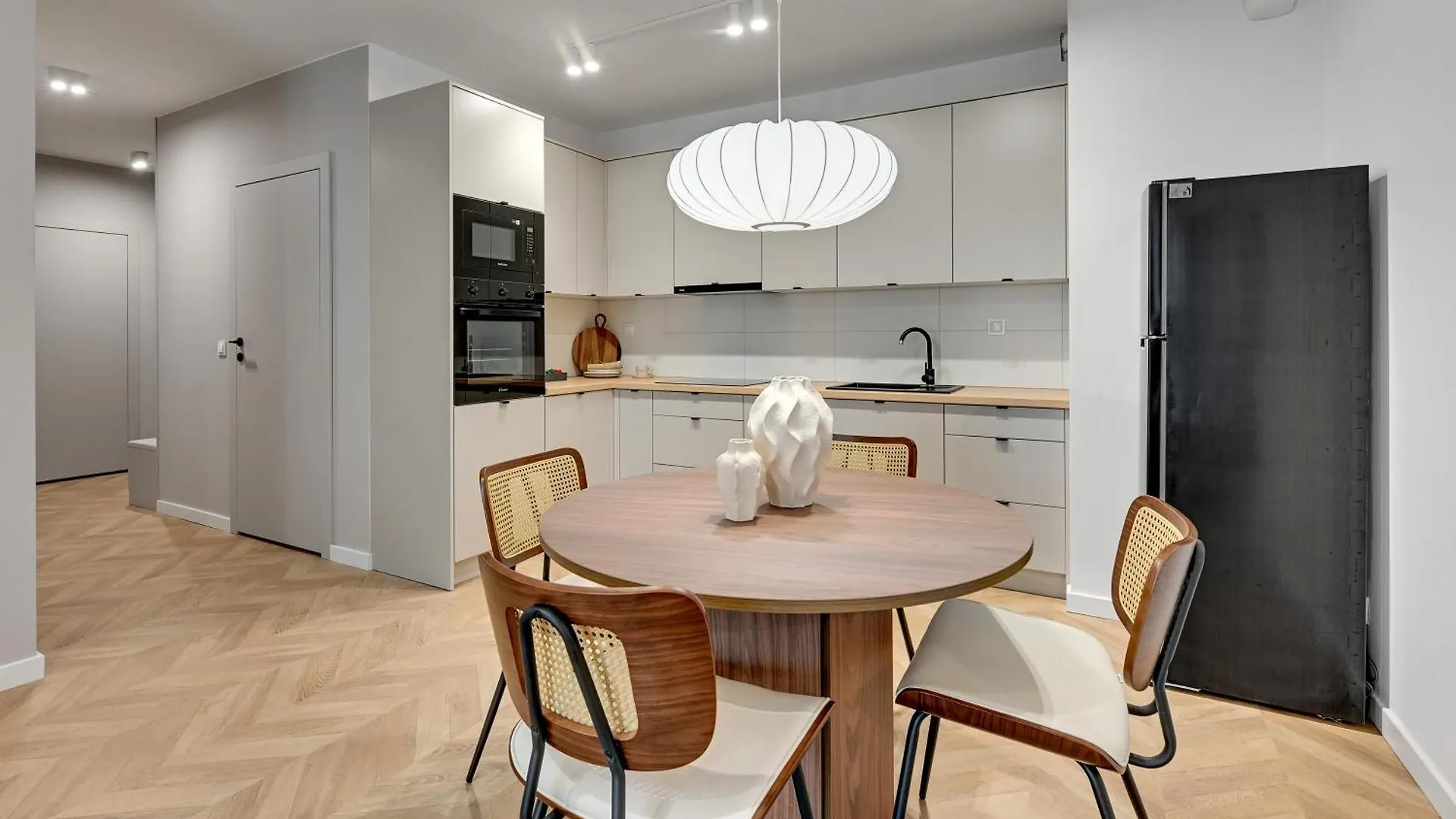 Zurawie - Food Hall, Parking & Stocznia By Downtown Apartments Gdansk