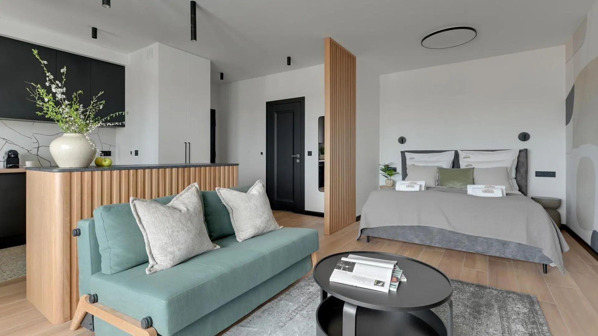 Zurawie - Food Hall, Parking & Stocznia By Downtown Apartments Gdansk